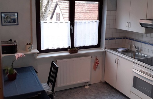 Buches Apartment | Büdingen 1-room apartment bright and suitable for allergy sufferers