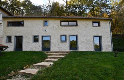 Montrem Bed & Breakfast | B&B Angueur