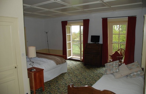 Saint-Julien-aux-Bois Bed & Breakfast | B&B Chateau Le Bois