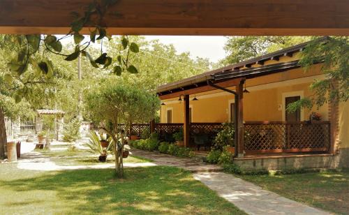 San Severino Bed & Breakfast | B&B Donna Maja