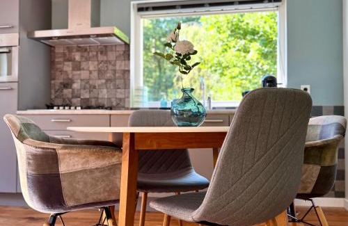 Municipality of Tilburg Bed & Breakfast | B&B Eekhoornpad