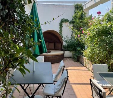 Ponte Seveso House | B&B Home Flowers Milano