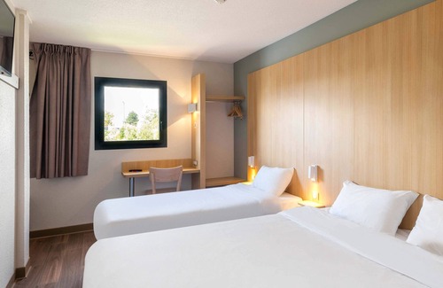 Saint-Sylvain-d'Anjou Hotel | B&B HOTEL ANGERS Parc Expos