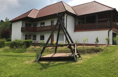 Sonnefeld Bed & Breakfast | B&B Neuses am Brand