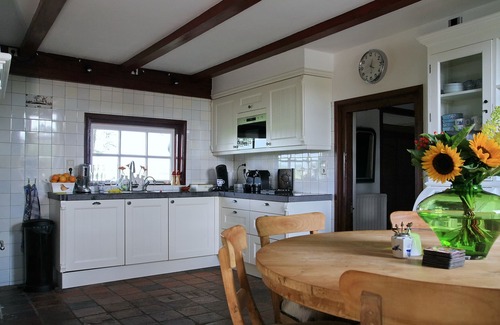 Municipality of Midden-Delfland Bed & Breakfast | B&B Rechthuis van Zouteveen