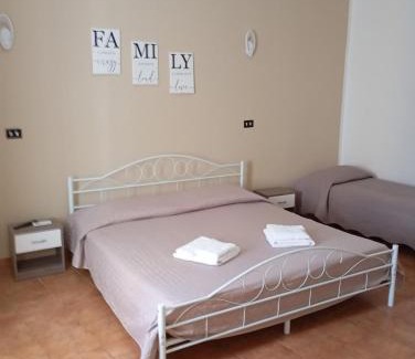 Taranto Bed & Breakfast | B&B Sara and family