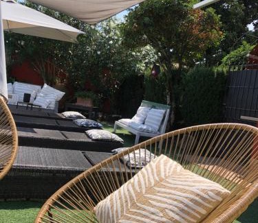 Borgo San Giacomo House | B&B Villa la Canonica con piscina a Padernello