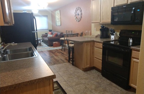 Superior Apartment | B-Comfy downstairs 2bd/1ba Apartment available