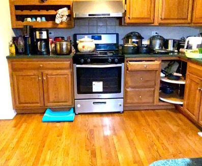 Naperville House | B1 A private room in Naperville downtown with desk and Wi-Fi near everything