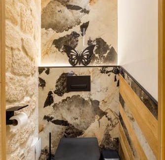Faubourg Saint-Germain Apartment | B1 Beautiful, Luxury Near Eiffel Tower Sleeps AC
