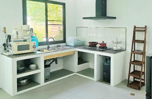 Ban Du Apartment | BAAN AVA, a townhouse for a family of 5
