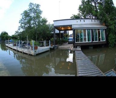 Ban Laem Resort | Baan Bon Resort Bang Tabun