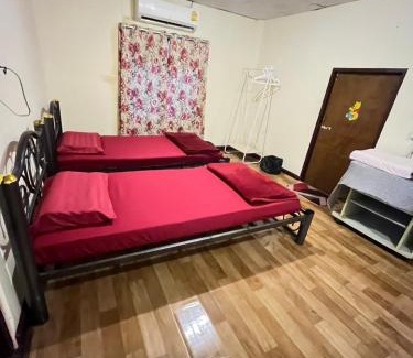 Pak Nam House | Baan Rim Nam Homestay Chumphon