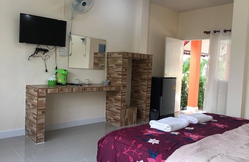 Uttaradit Hotel | Baan Suan Palm Resort