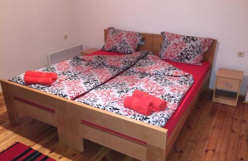 Galicnik Bed & Breakfast | Baba I Dede