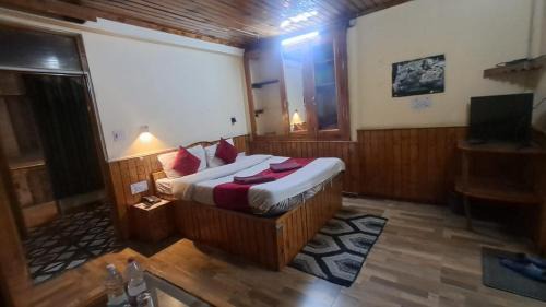 Thanesar Hotel | Bablu Lodge & Cafe