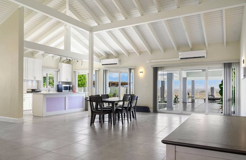 Sero Colorado House | Baby Beach Oasis – 4 BR Oceanview, Closest House to Baby Beach