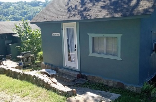 Branson Cottage | Baby Bears Cozy Lake Cottage/Pool