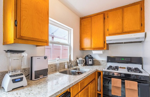 Mission Beach House | Baby Bungalow 2 Bedrooms Step from Sand Mission Beach 92109- AJ George Broker