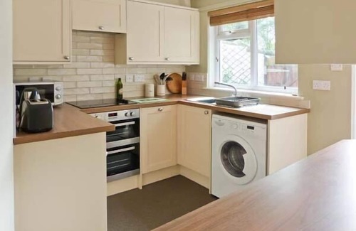 Kirkby Lonsdale Cottage | BACK COTTAGE, pet friendly, with open fire in Kirkby Lonsdale