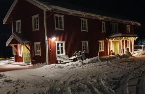 Transtrand House | Backamgården