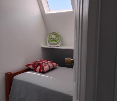 Renca House | Backpackers House - Near The Airport