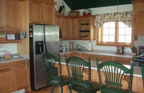 Baddeck Cottage | Baddeck: Waterfront Cottage & Guest House w/Private Dock