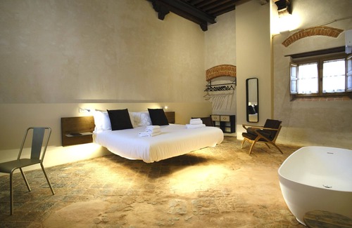 Camaiore Bed & Breakfast | Badia Giulia Prestigious Historical B&B