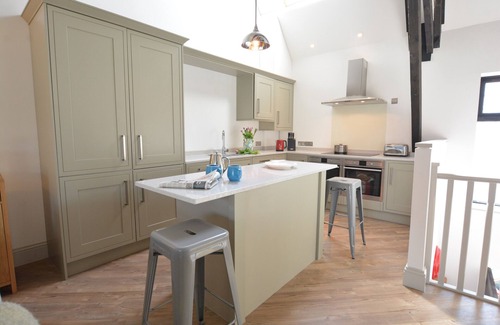 Thorpeness Cottage | BADMINTON, THORPENESS, pet friendly, with open fire in Thorpeness