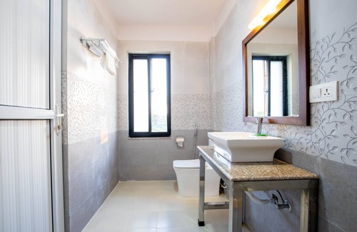 Sauraha Hotel | Badreni Jungle Resort