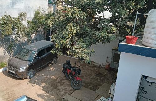 Jhusi House | Bageecha - Mahakumbh Ki Yaadon Ka