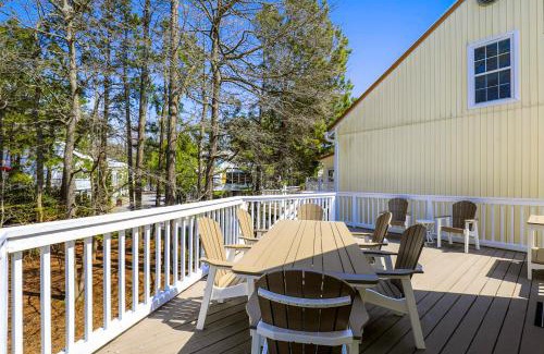 Bethany Beach House | Bahamas Beach Cottages - 641 Sandy Point