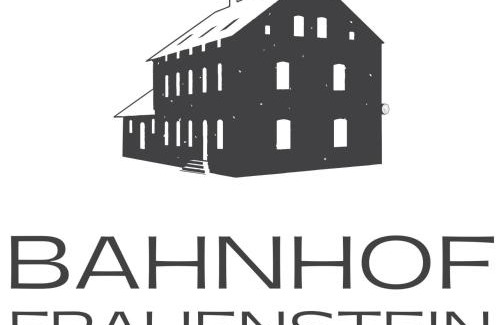 Frauenstein Apartment | Bahnhof Frauenstein Wartehalle