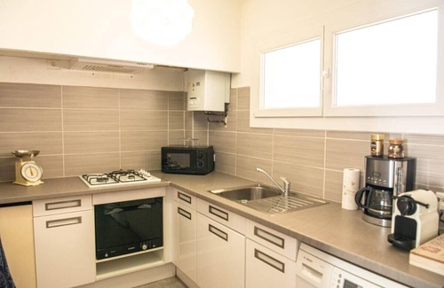 Saint-Lambert Apartment | Bail mobilité - 2 ch, balcon à 5 min des plages