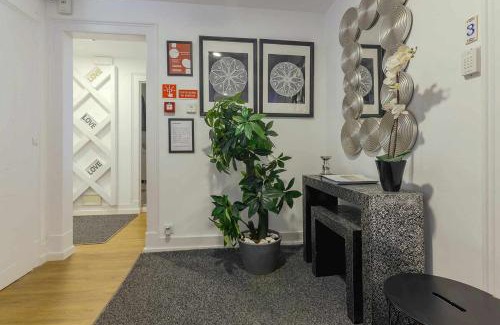 Encarnacao Apartment | Bairro Alto Palace Special for Groups up to 24 guests