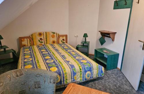Dobronte Apartment | Bakonyi Napsugár Vendégház Döbrönte