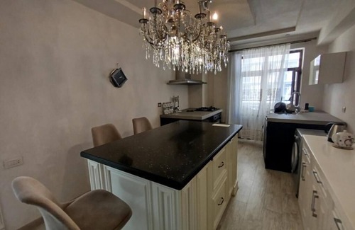 Baku Apartment | Baku Lake view 3 bedrooms apartment