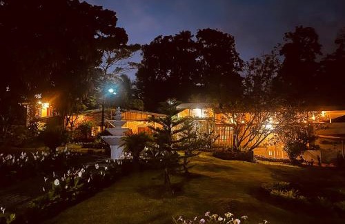 Lucban House | BALAI BANAHAW Vacation Farm and Private Resort