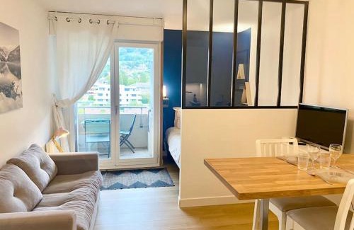 Annecy-le-Vieux Apartment | Balcon d'Albigny - proche lac & vue montagne