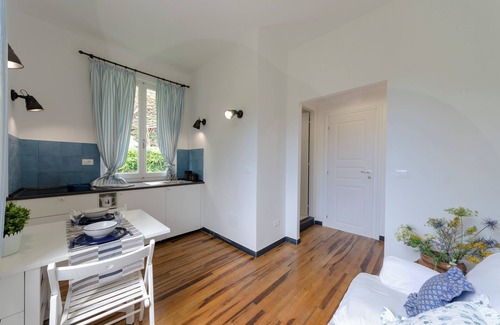 Masero Apartment | Balcony Apartment Vernazza