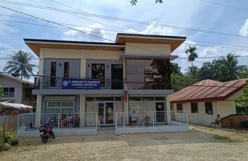 San Francisco Villa | Baldonado Transient Homestay