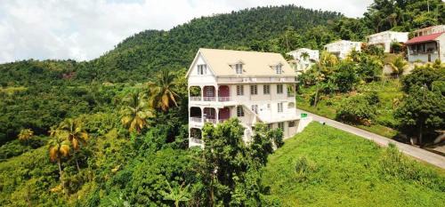 Picard Apartment | Balisier Apartments - Apt #1
