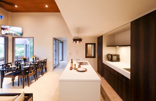 Kadena Apartment | Balistyle hideaway resort that brings in a pleasa/Nakagami-gun Okinawa
