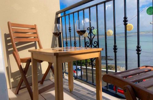 Ballycotton Apartment | Ballycotton Holiday Apartment No 6 by Trident Holiday Homes
