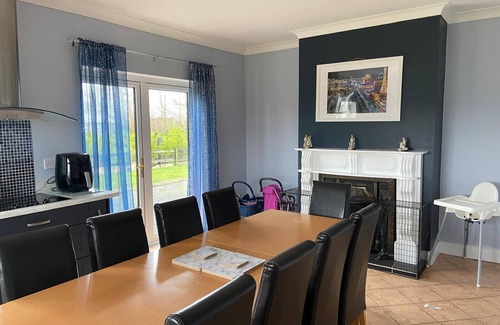 Cahore Ski Chalet | Ballygarrett Holiday Home