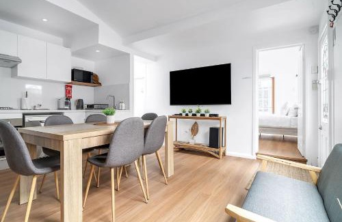Balmain House | Balmain Beauty with Spacious Garden