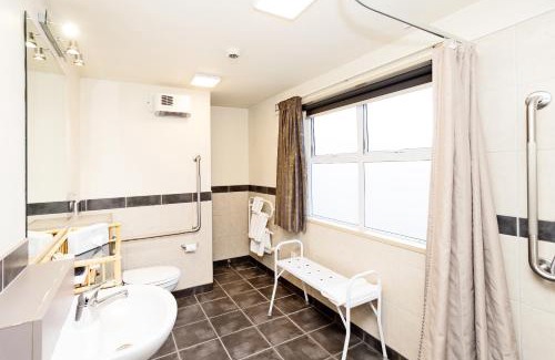 Invercargill Hotel | Balmoral Lodge Motel