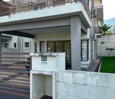 Seremban House | Balqish House