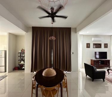 Seremban House | Balqish House