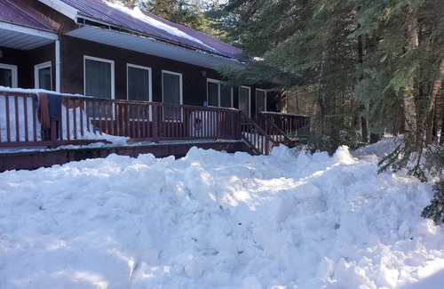 Beaconia House | BALSAM BAY LAKE WINNIPEG MB